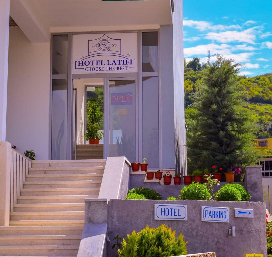 Hotel Latifi Gramsh Exteriör bild